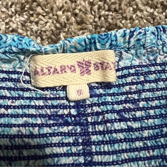 Altar’d State Shorts - Picture 3 of 4